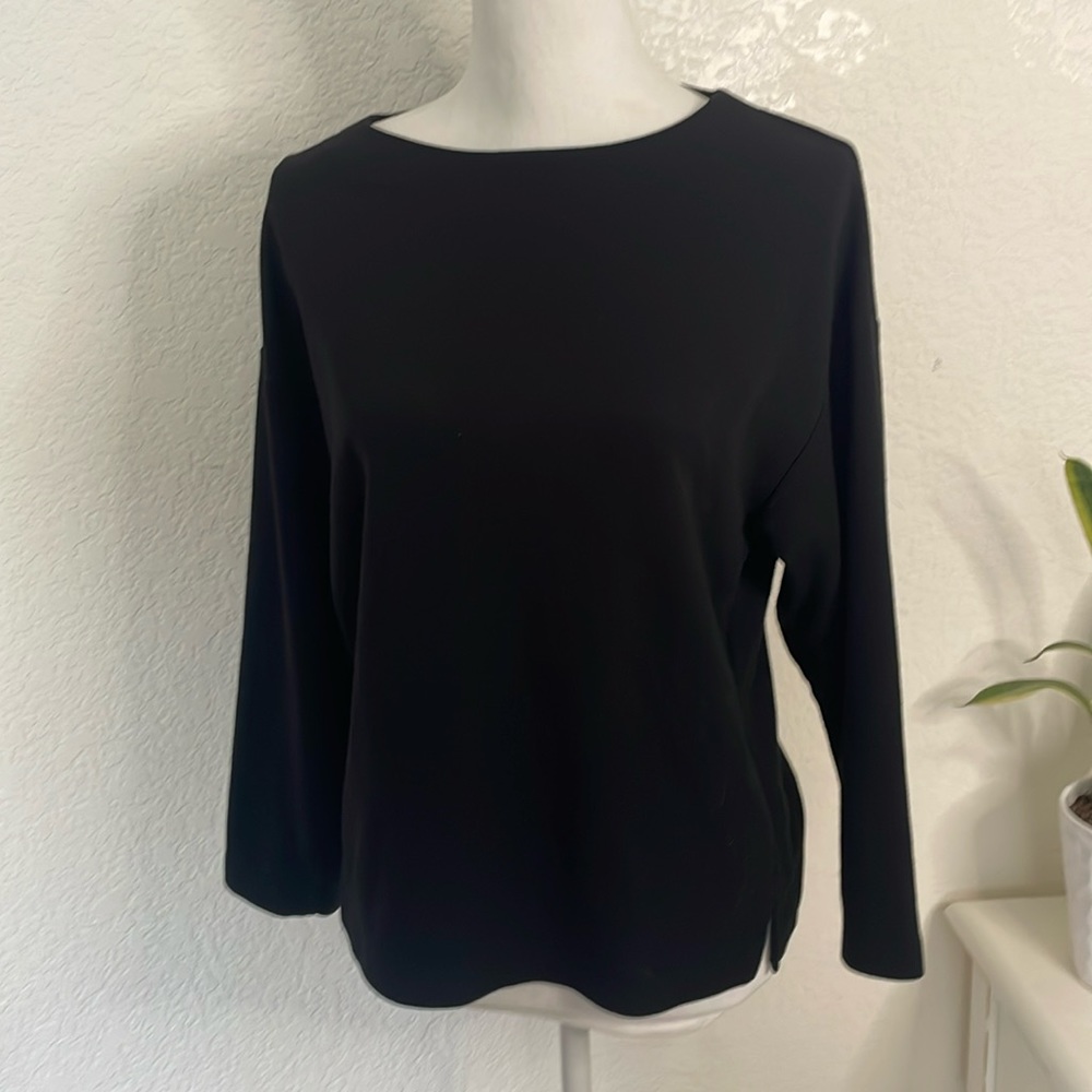 UNIGLO BLACKEST BLACK SWEATER size L - Picture 1 of 8